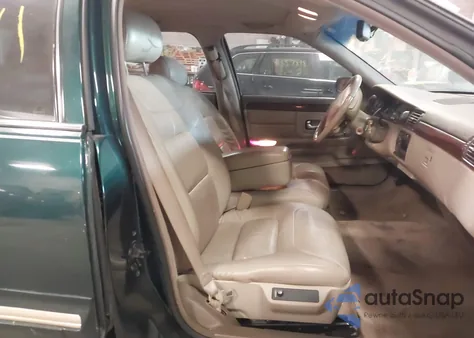 1997 Cadillac Deville Standard z USA, uszkodzony, nr VIN 1G6KD54Y1VU287734